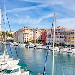 Super Sur L'ile Des Pecheurs شقة *